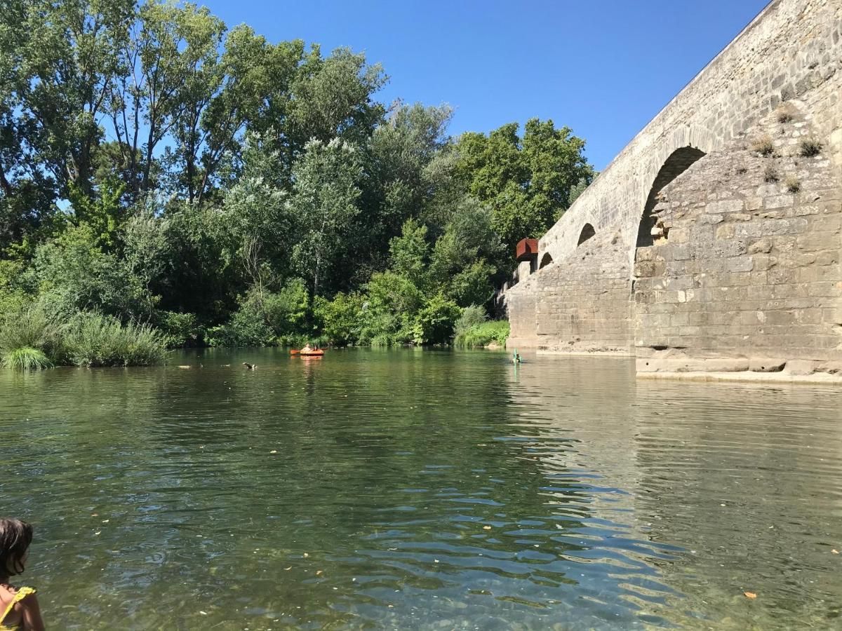 Apartamento L'Atelier Des Reves La Roque-sur-Cèze Exterior foto