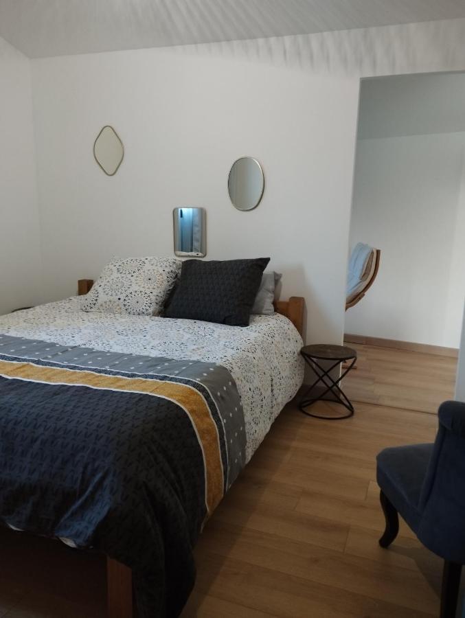 Apartamento L'Atelier Des Reves La Roque-sur-Cèze Exterior foto