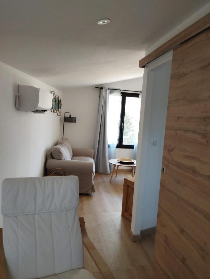 Apartamento L'Atelier Des Reves La Roque-sur-Cèze Exterior foto