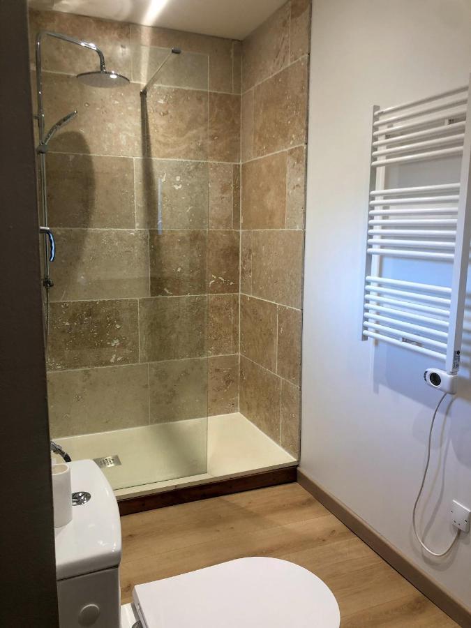 Apartamento L'Atelier Des Reves La Roque-sur-Cèze Exterior foto