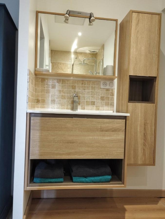 Apartamento L'Atelier Des Reves La Roque-sur-Cèze Exterior foto
